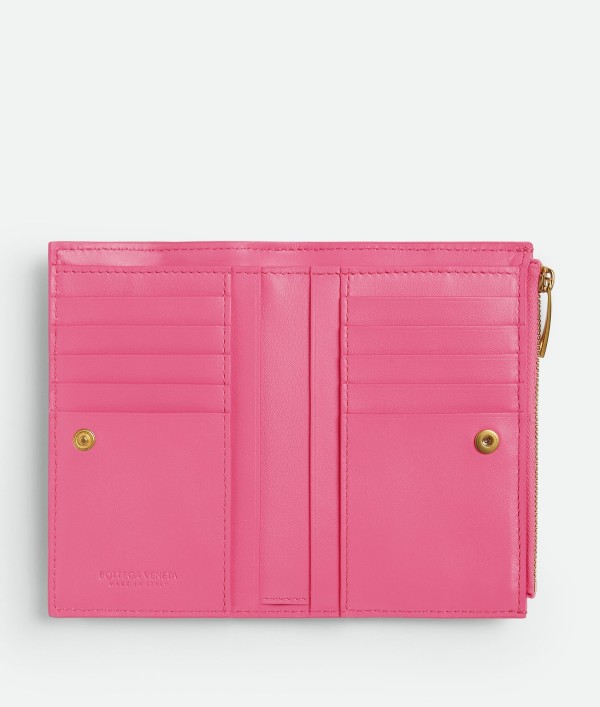 E-Ticaret Altyapısı | Güçlü ve Hazır Sistemler – SOLVES